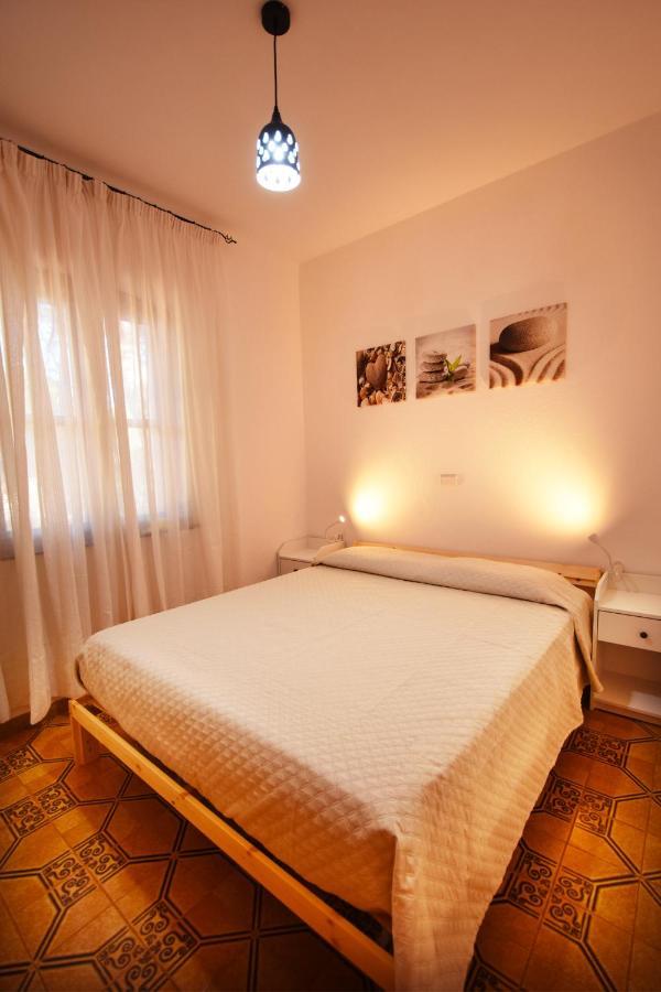 Mario & Nina - Portopino House Porto Pino Kültér fotó