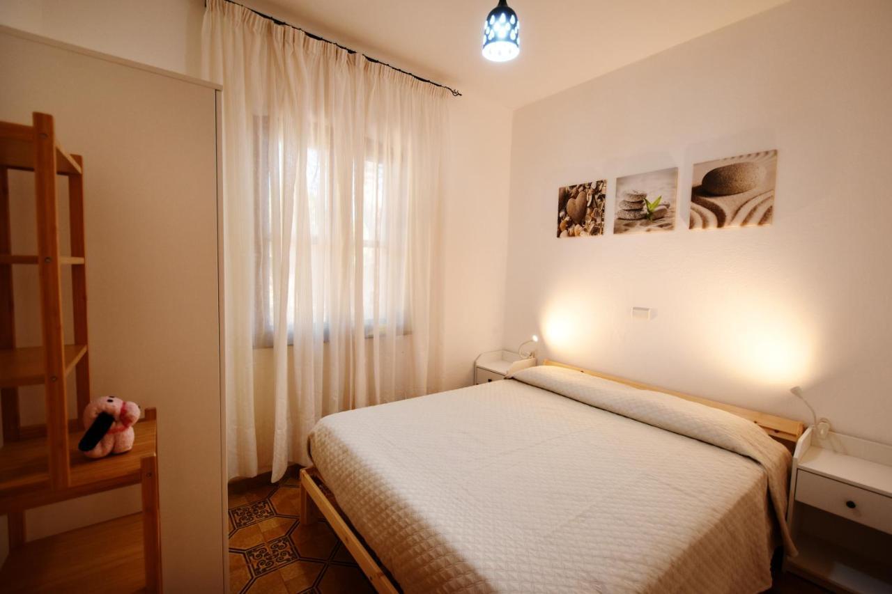 Mario & Nina - Portopino House Porto Pino Kültér fotó